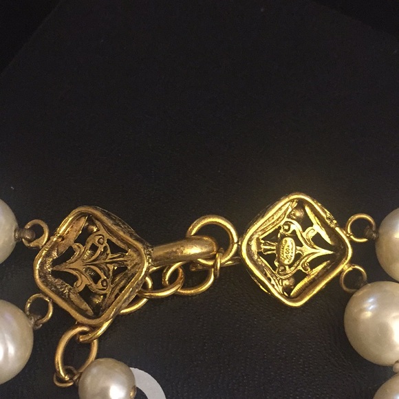 Chanel Two Strand Pearl Necklace w/ Gripoix Clasp - Picture 3 of 4